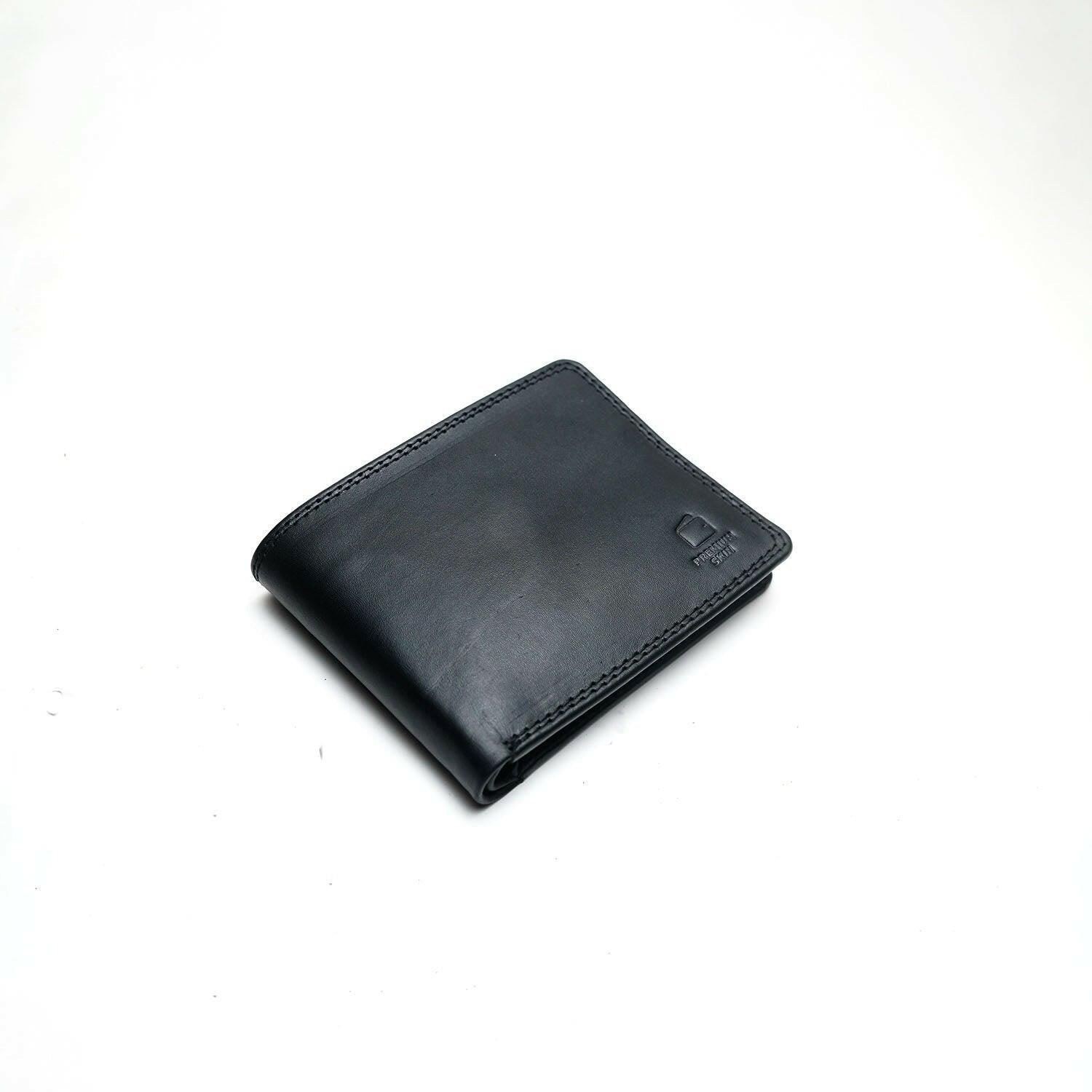 Crafted Companion leather Mens wallet - The Premium Skinmens wallet